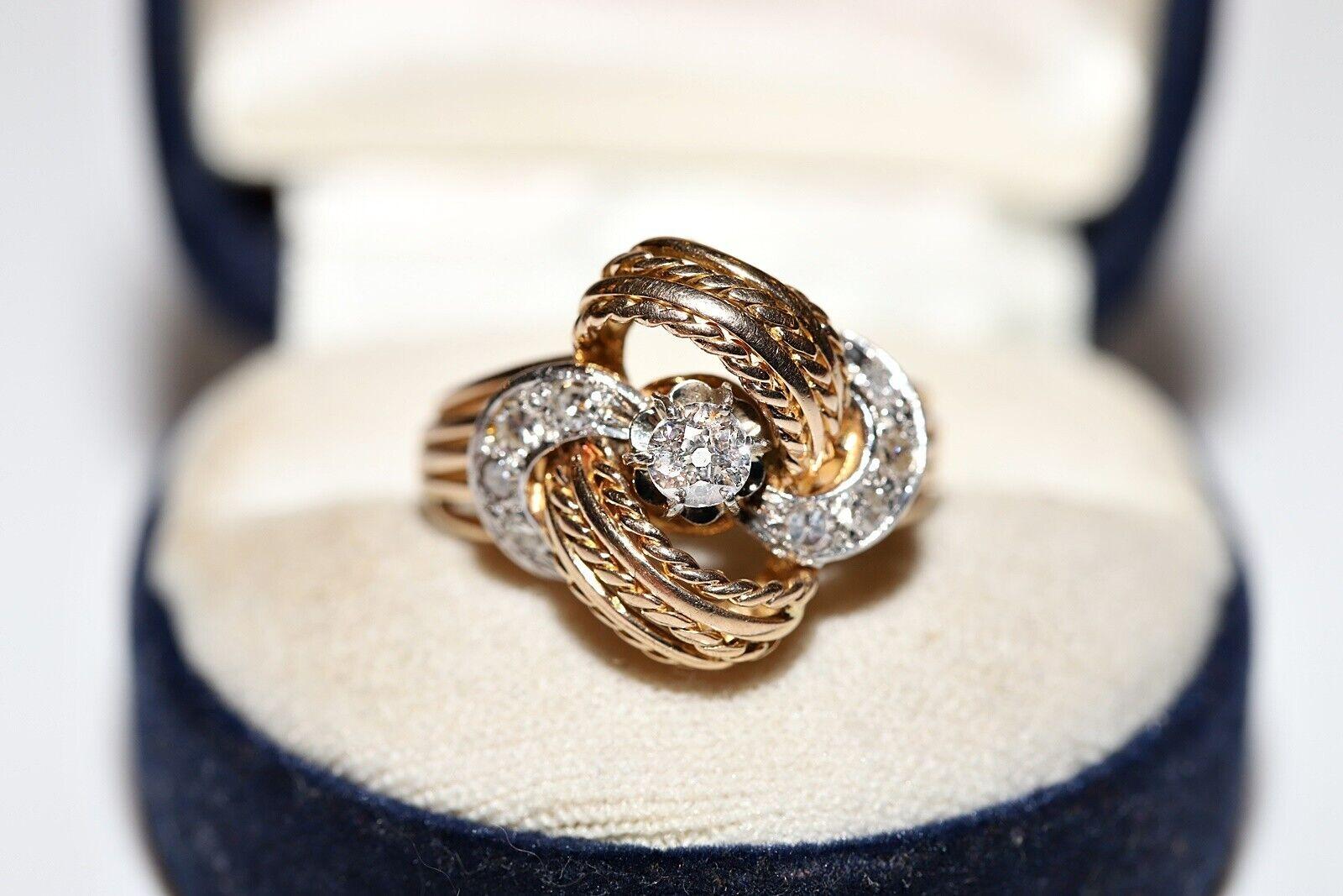 Antique Circa 1900s 18k Gold Natural Diamond Decorated Ring For Sale 2