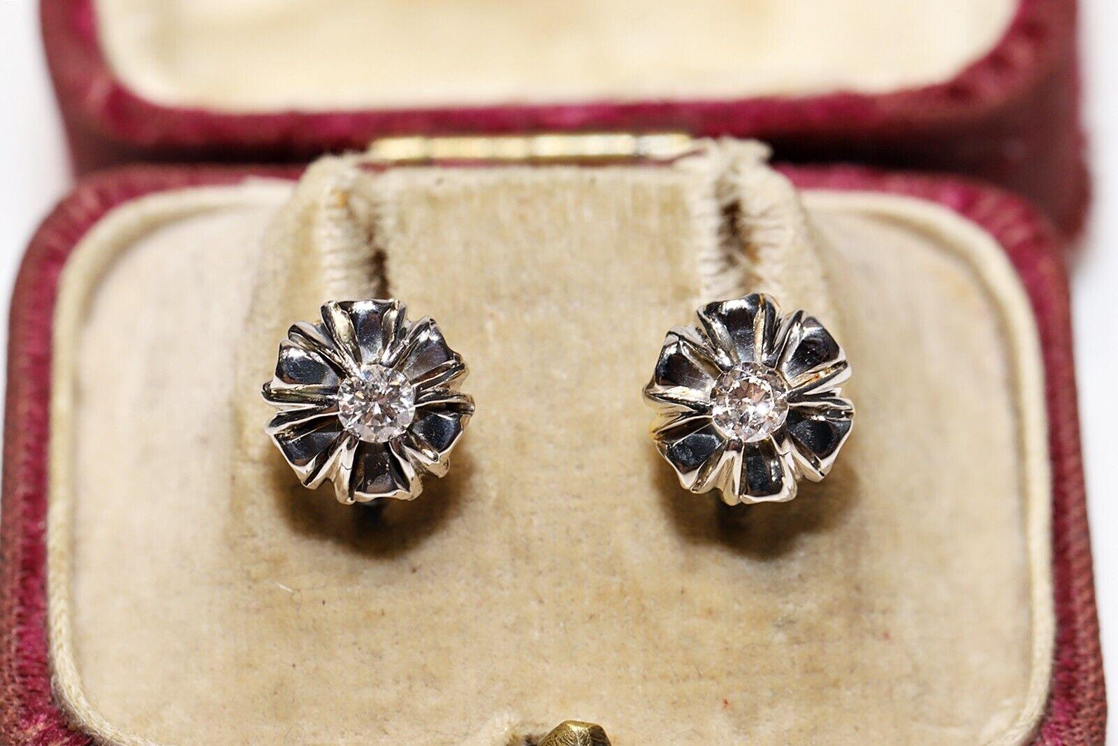 Brilliant Cut Antique Circa 1900s 18k Gold Natural Diamond Decorated Solitaire Earring  For Sale