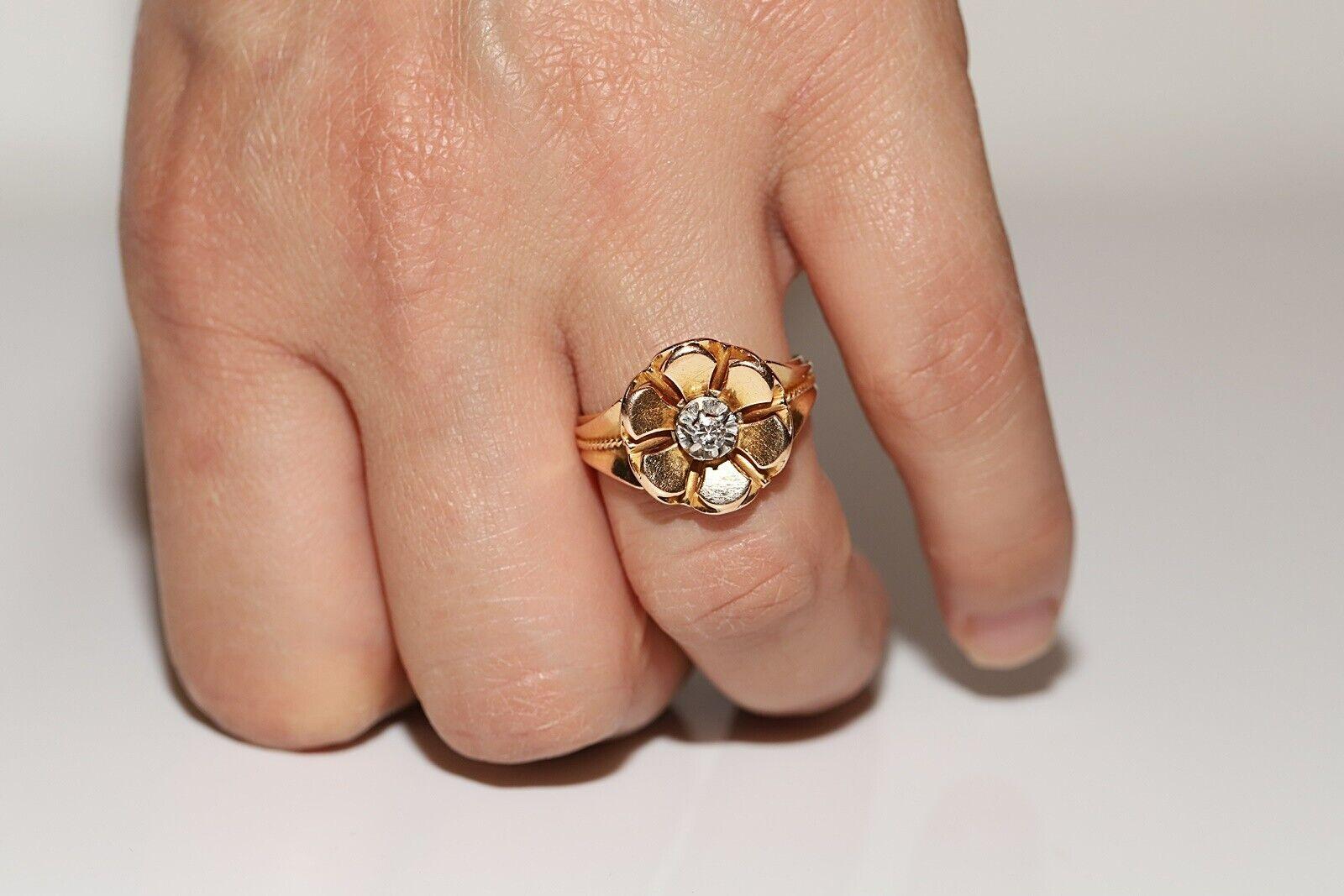 Antiguo anillo de compromiso solitario decorado con diamantes naturales en oro de 18 quilates de la década de 1900 en venta 5
