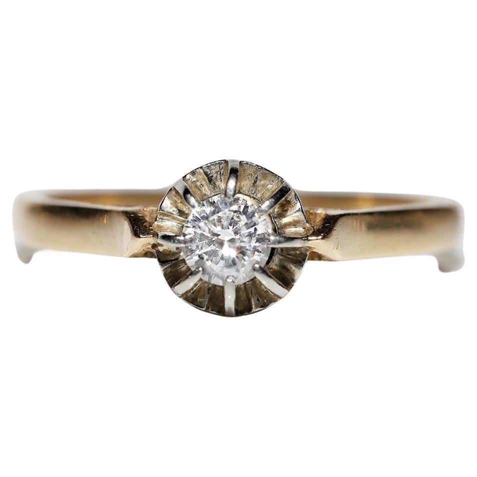 Antiguo anillo solitario decorado con diamantes naturales de oro de 18 quilates de la década de 1900  en venta