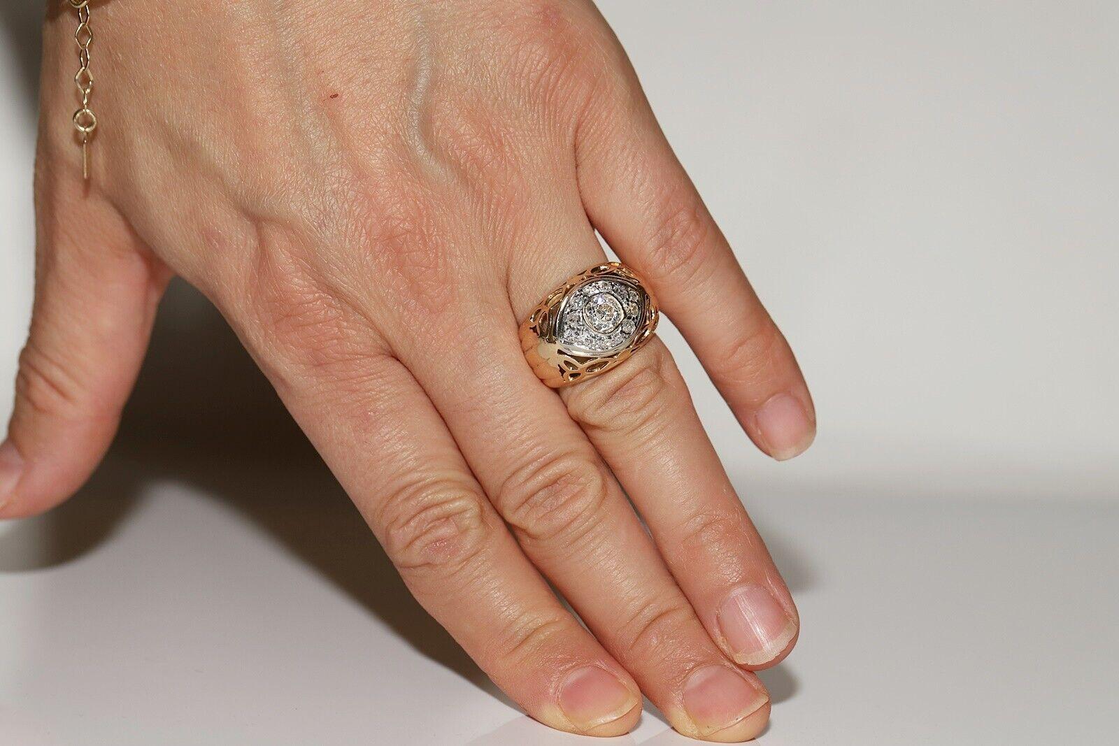 Ancienne bague solide en or 18 carats décorée de diamants naturels, datant des années 1900 en vente 4