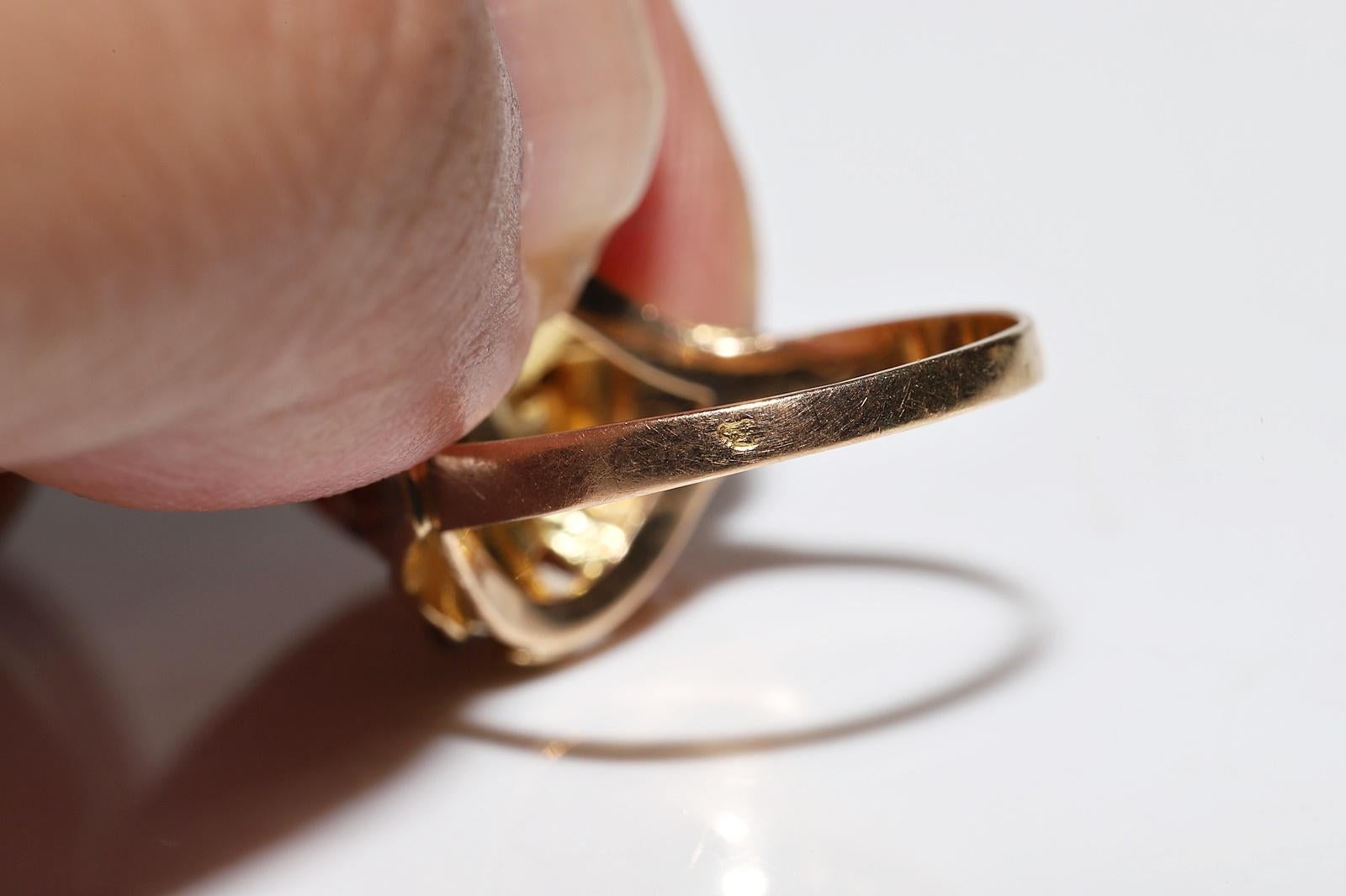 Antique Circa 1900s 18k Gold Natural Diamond Solitaire Engagement Ring For Sale 8