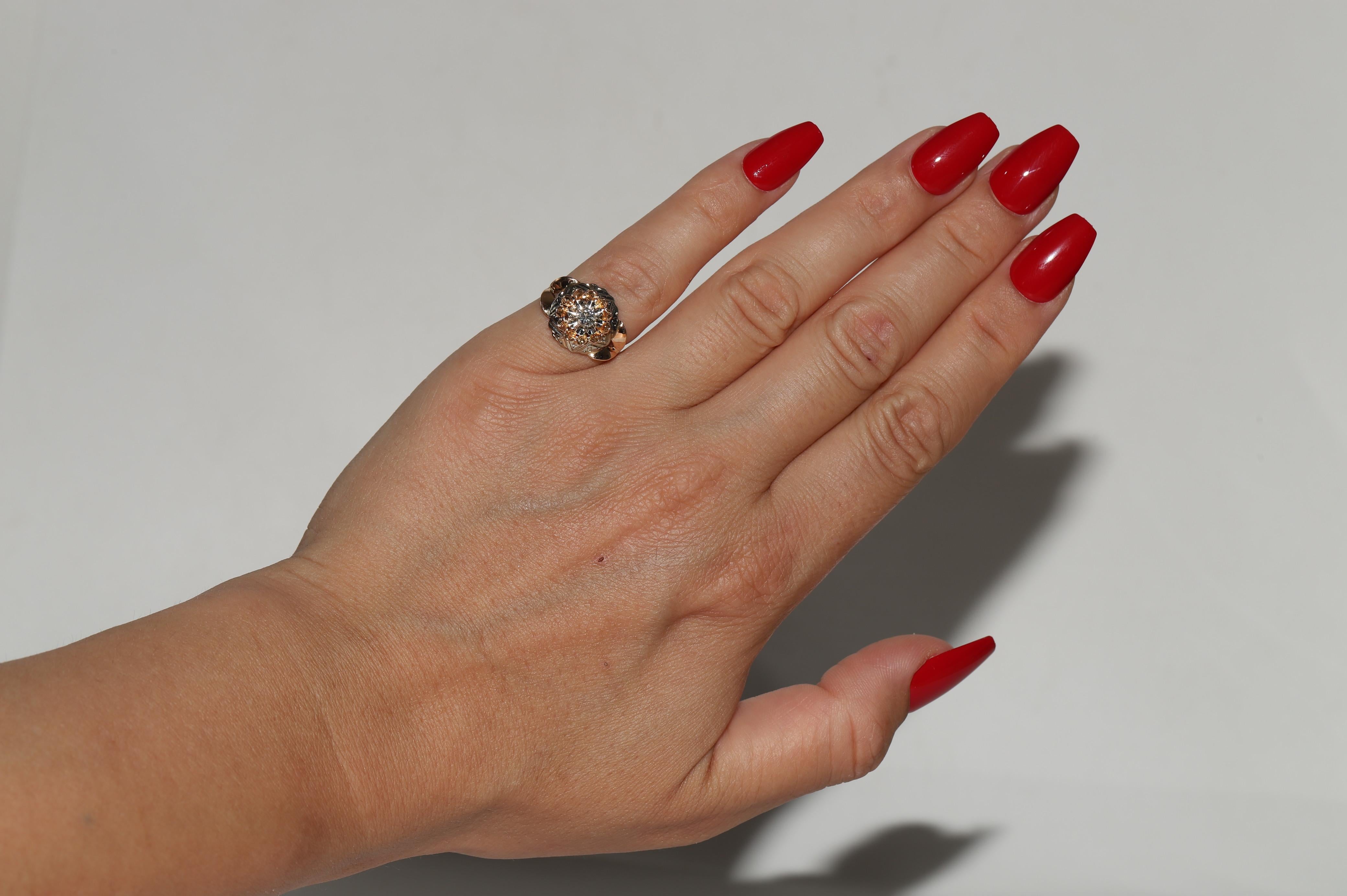Anello di fidanzamento antico CIRCA 1900 in oro 18k con diamante naturale e solitario in vendita 9