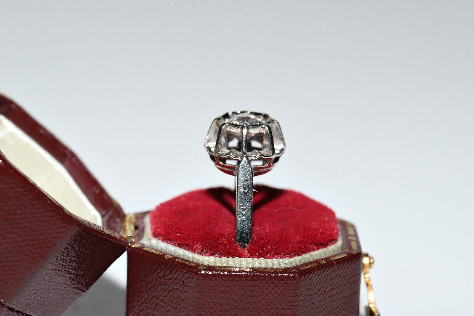 Women's Antique Circa 1900s 18k Gold Natural Diamond Solitaire Ring For Sale