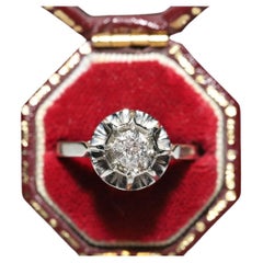 Antiguo Anillo Solitario de Diamantes Naturales de Oro de 18k Circa 1900s