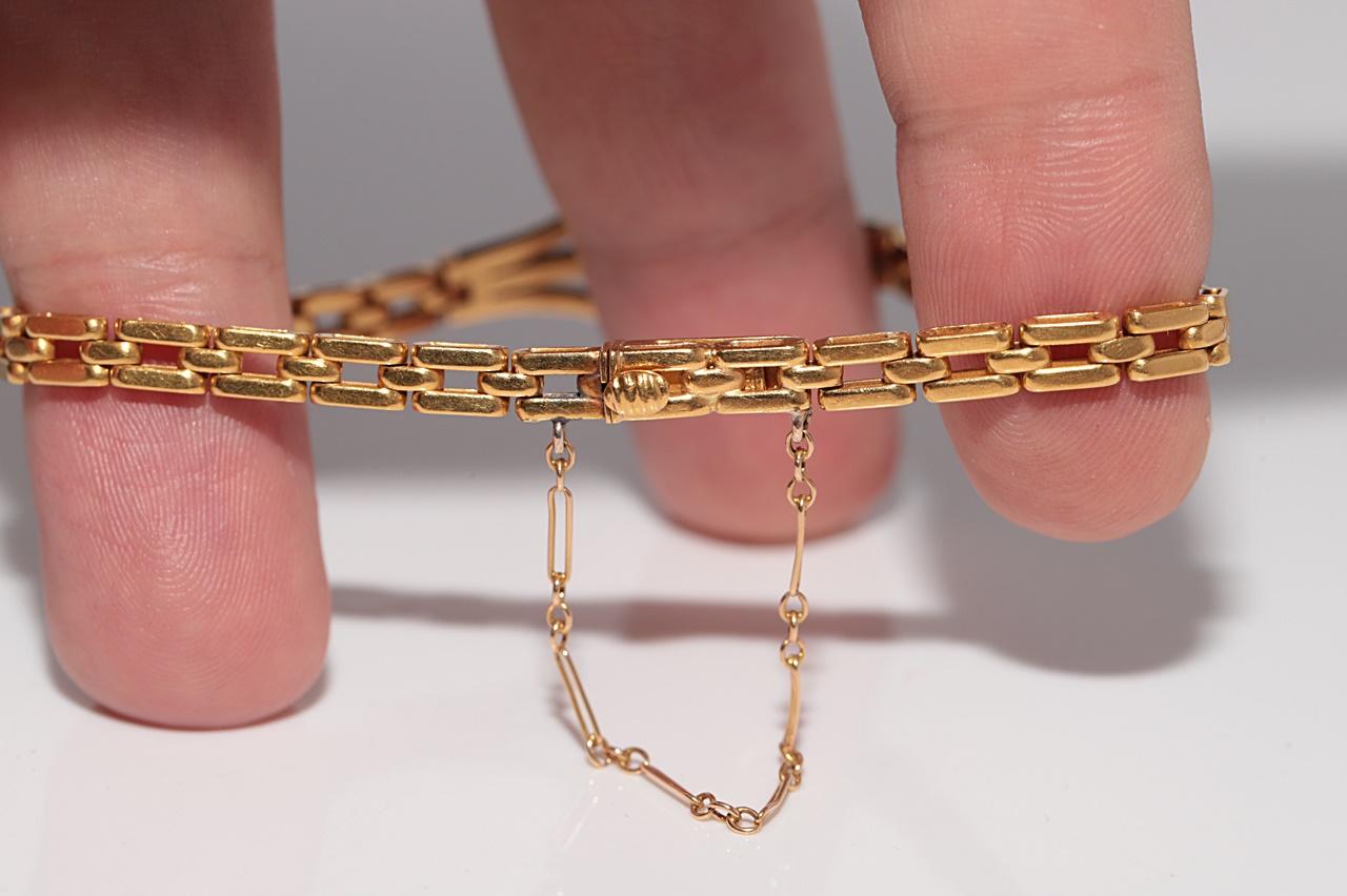 Bracelet ancien en or 18 carats, diamant naturel taille ancienne et rubis cabochon, datant des années 1900 en vente 8