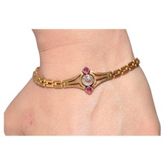 Antiguo Circa 1900s Pulsera de Oro de 18 quilates con Diamantes Naturales de Corte Antiguo y Rubí Cabujón