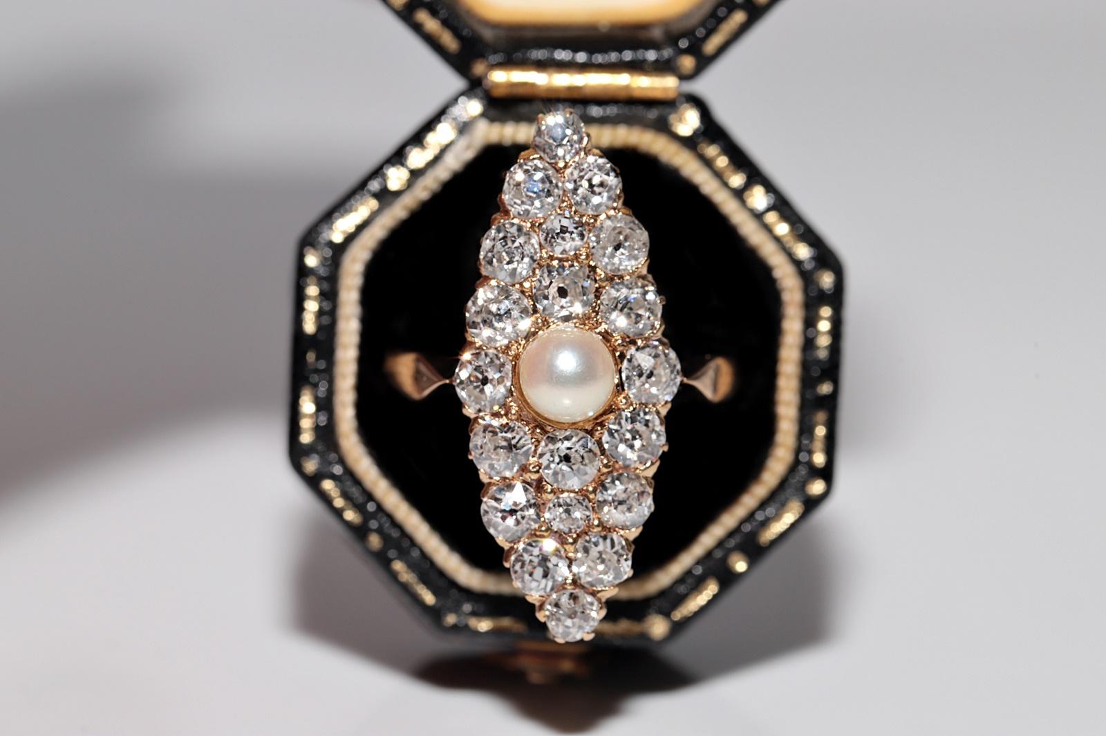 In very good condition.
Total weight is 3.8 grams.
Totally is diamond 3.50 ct.
The diamond is has G-H color and vs-s1-s2 clarity.
Ring size is US 8.5
We can make any size.
Box is not included.
Please contact for any questions.