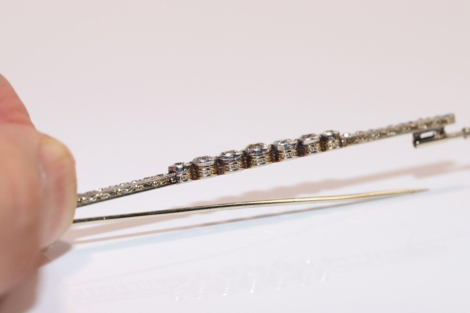 Antique Circa 1900s 18k Gold Natural Old Cut Diamond Decorated Brooch For Sale 5