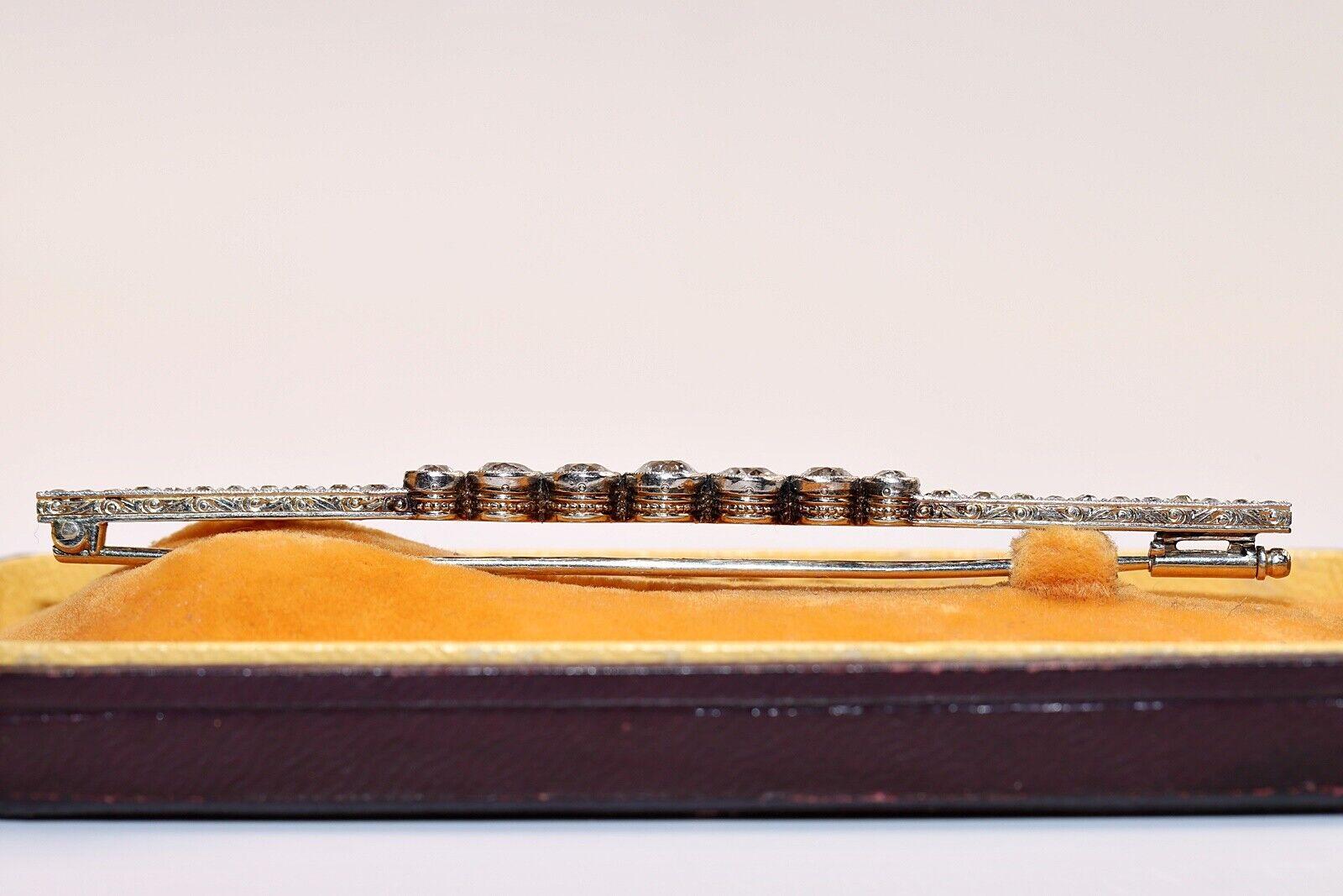 In very good condition.
Total weight is 6 grams.
Totally is diamond 1.80 carat.
The diamond is has  G-H color and vs-s1 clarity.
Dimention is brooch 7.9x0.06 cm.
Box is not included.
Please contact for any questions.
