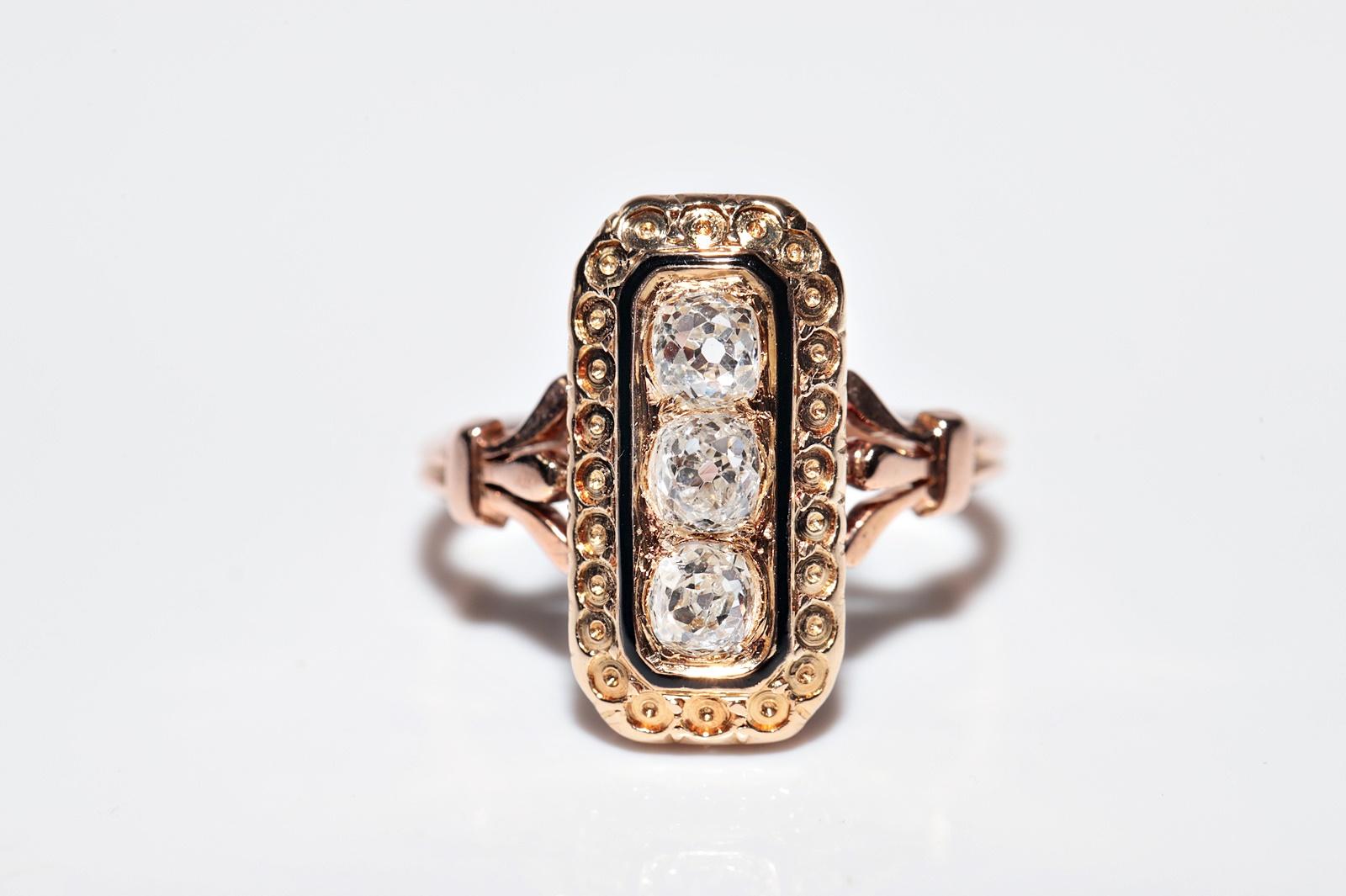 Old Mine Cut Antique Circa 1900s 18k Gold Natural Old Cut Diamond Decorated Enamel Ring For Sale