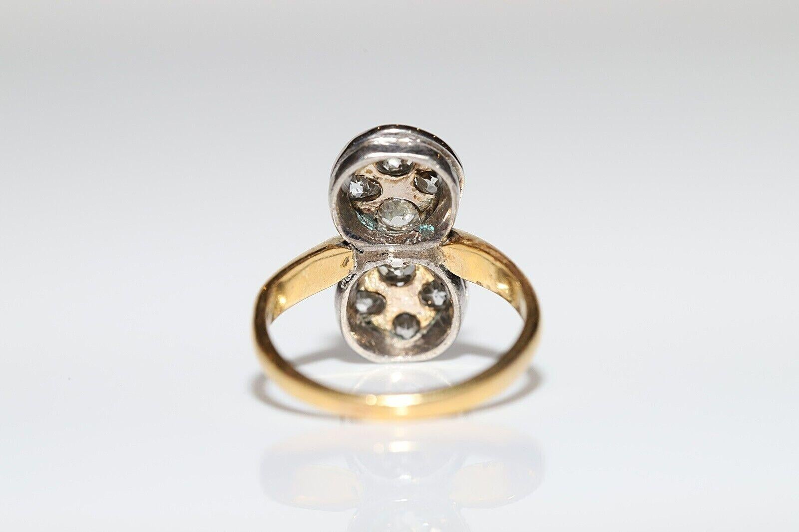 Bague ancienne des années 1900 en or 18 carats décorée de diamants naturels de taille ancienne en vente 5