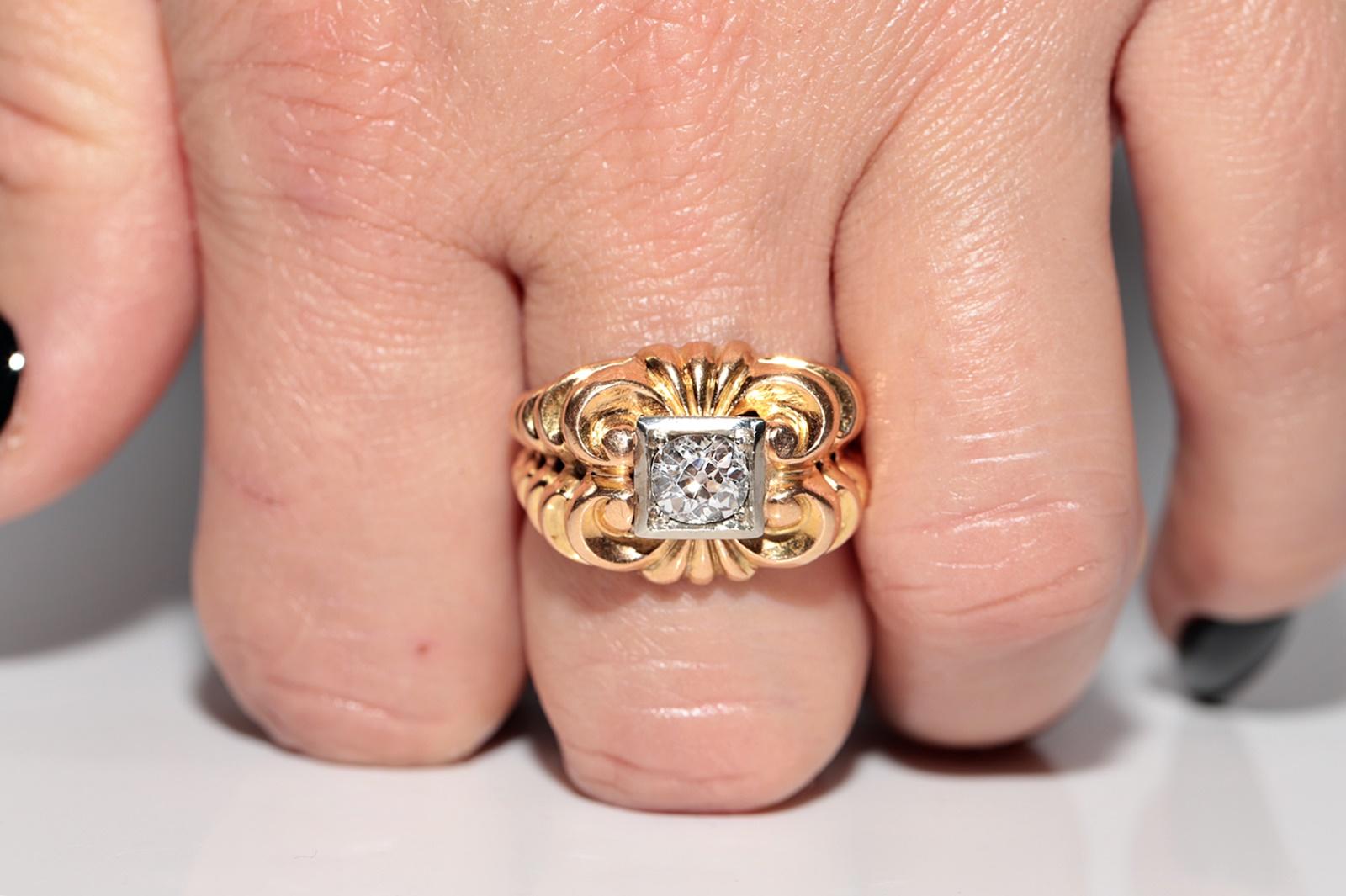 Taille vieille mine Bague solitaire ancienne des années 1900 en or 18 carats avec diamants naturels taille ancienne en vente