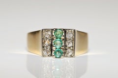 Antique Circa 1900s 18k Gold Natural Rose Cut Diamond And Emerald Decorated Ring