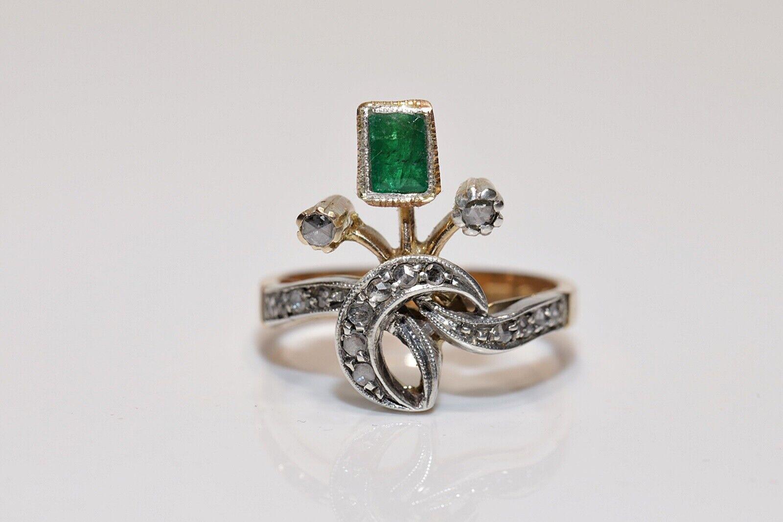In very good condition.
Total weight is 5.6 grams.
Dimention is diamond totally 0.15 carat.
Dimention is emerald about 0.50 carat.
Ring size is US 7.4 (We offer free resizing )
We can make any size.
Box is not included.
Please contact for any