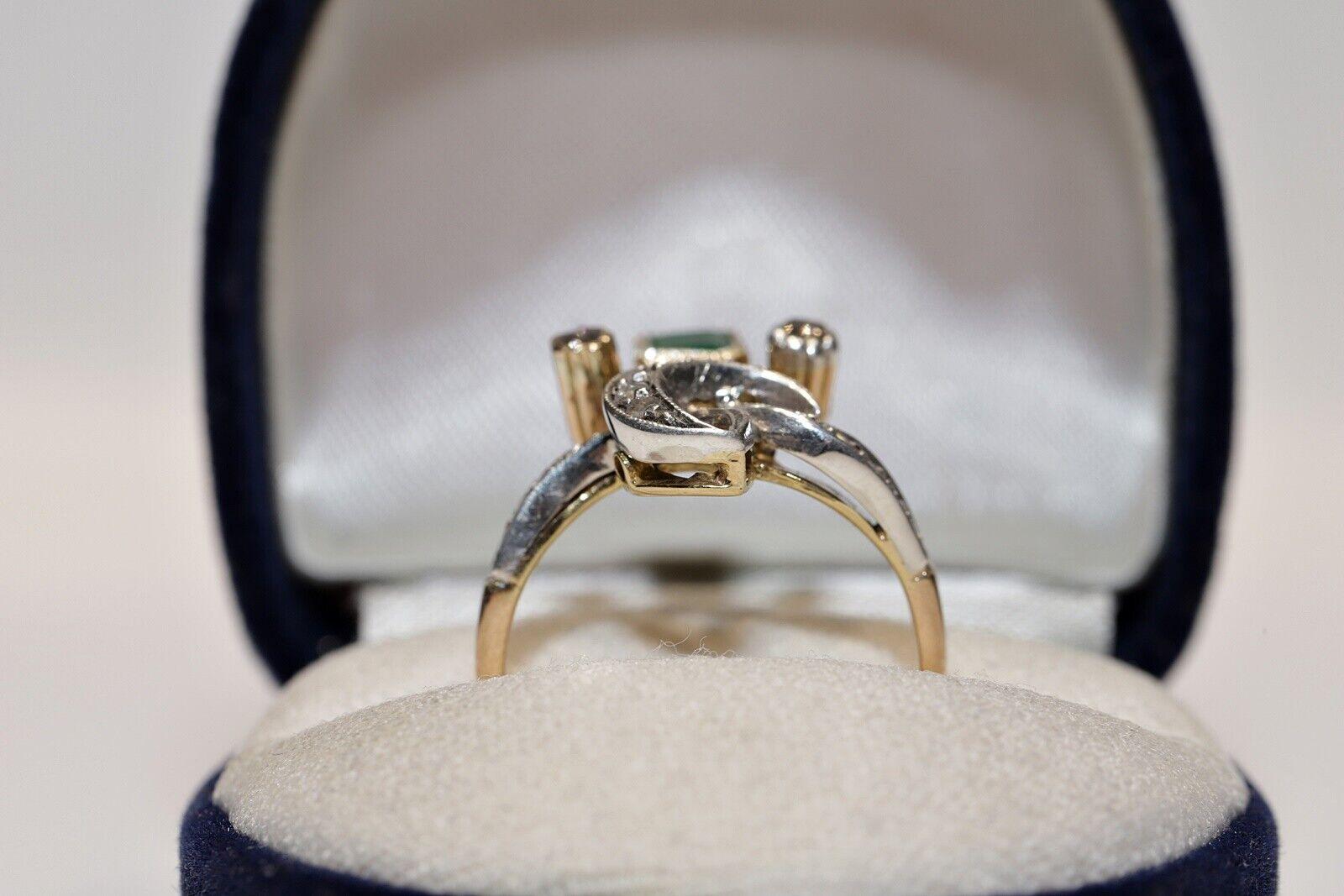 Antike CIRCA 1900s 18k Gold Natürliche Rose Cut Diamant und Smaragd Ring (Retro) im Angebot