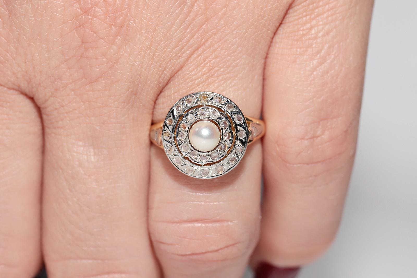 Antique Circa 1900s 18k Gold Natural Rose Cut Diamond And Pearl Decorated Ring In Good Condition For Sale In Fatih/İstanbul, 34