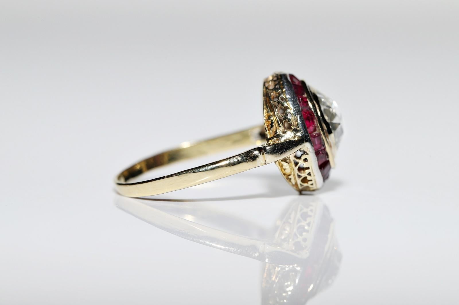 Antique Circa 1900s 18k Gold Natural Rose Cut Diamond And Ruby Solitaire Ring  For Sale 5