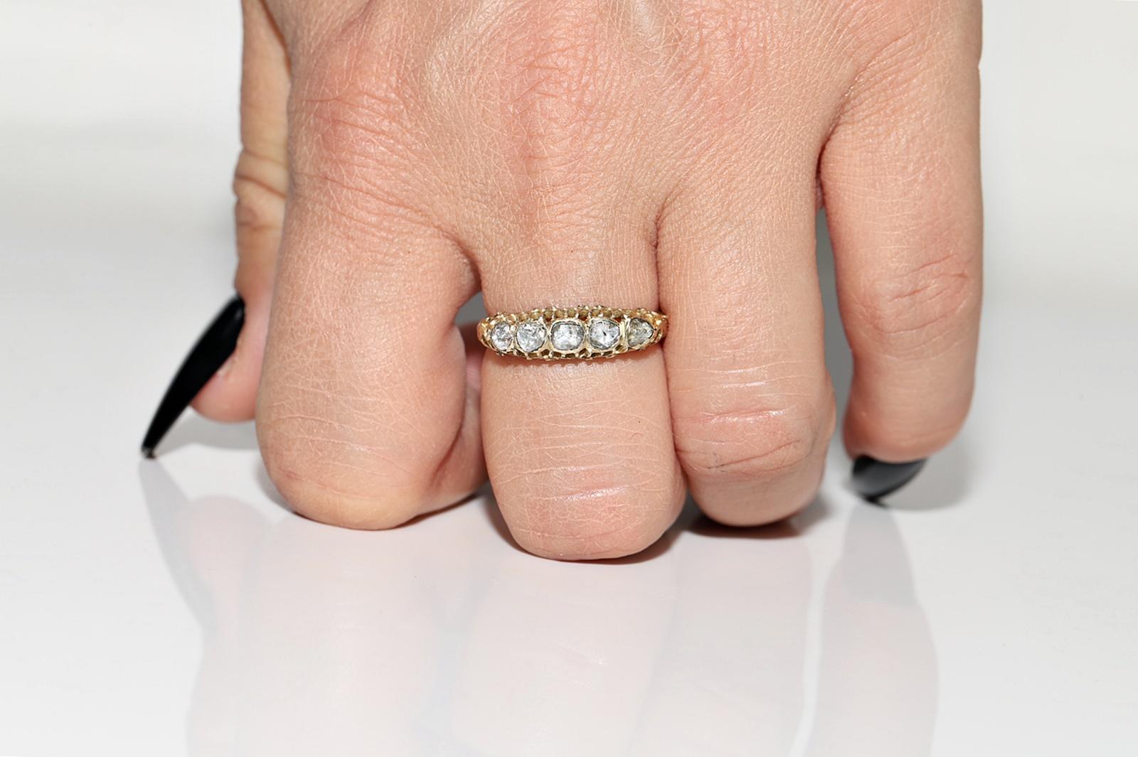 Antique Circa 1900s 18k Gold Natural Rose Cut Diamond Decorated Band Ring For Sale 7
