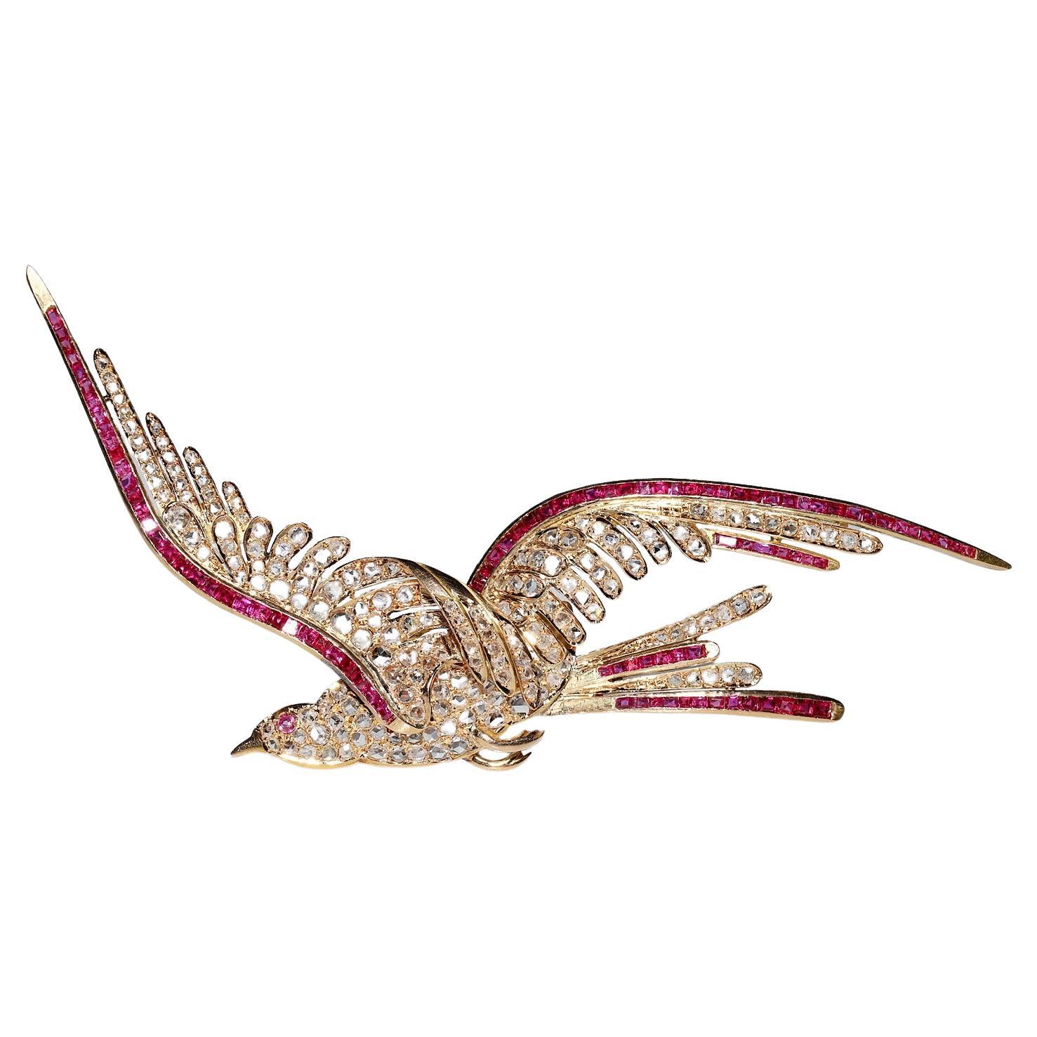 Antique Circa 1900s 18k Gold Natural Rose Cut Diamond Decorated Bird Brooch For Sale