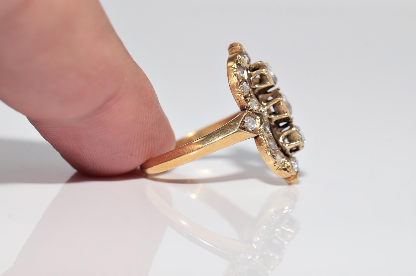 Antike CIRCA 1900s 18k Gold natürlichen Rosenschliff Diamant dekoriert Navette Ring im Angebot 1