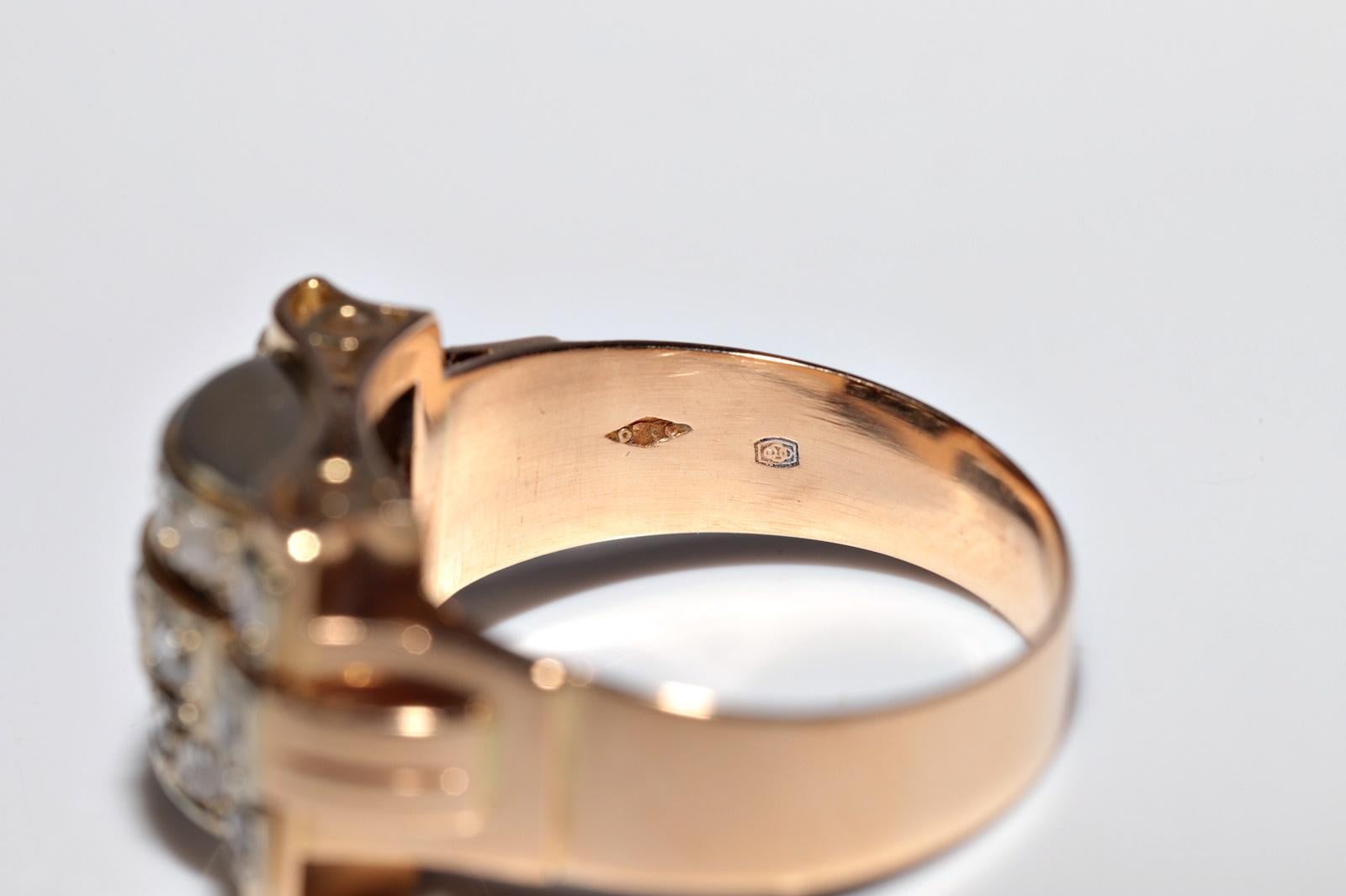 Antique Circa 1900s 18k Gold Natural Rose Cut Diamond Decorated Ring For Sale 6