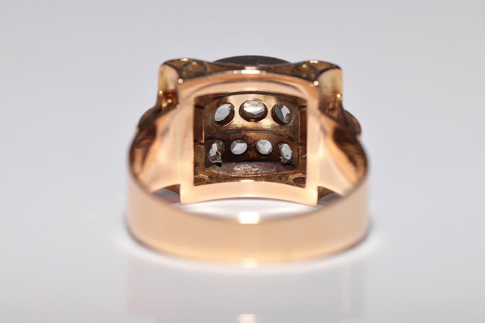 Antique Circa 1900s 18k Gold Natural Rose Cut Diamond Decorated Ring For Sale 2