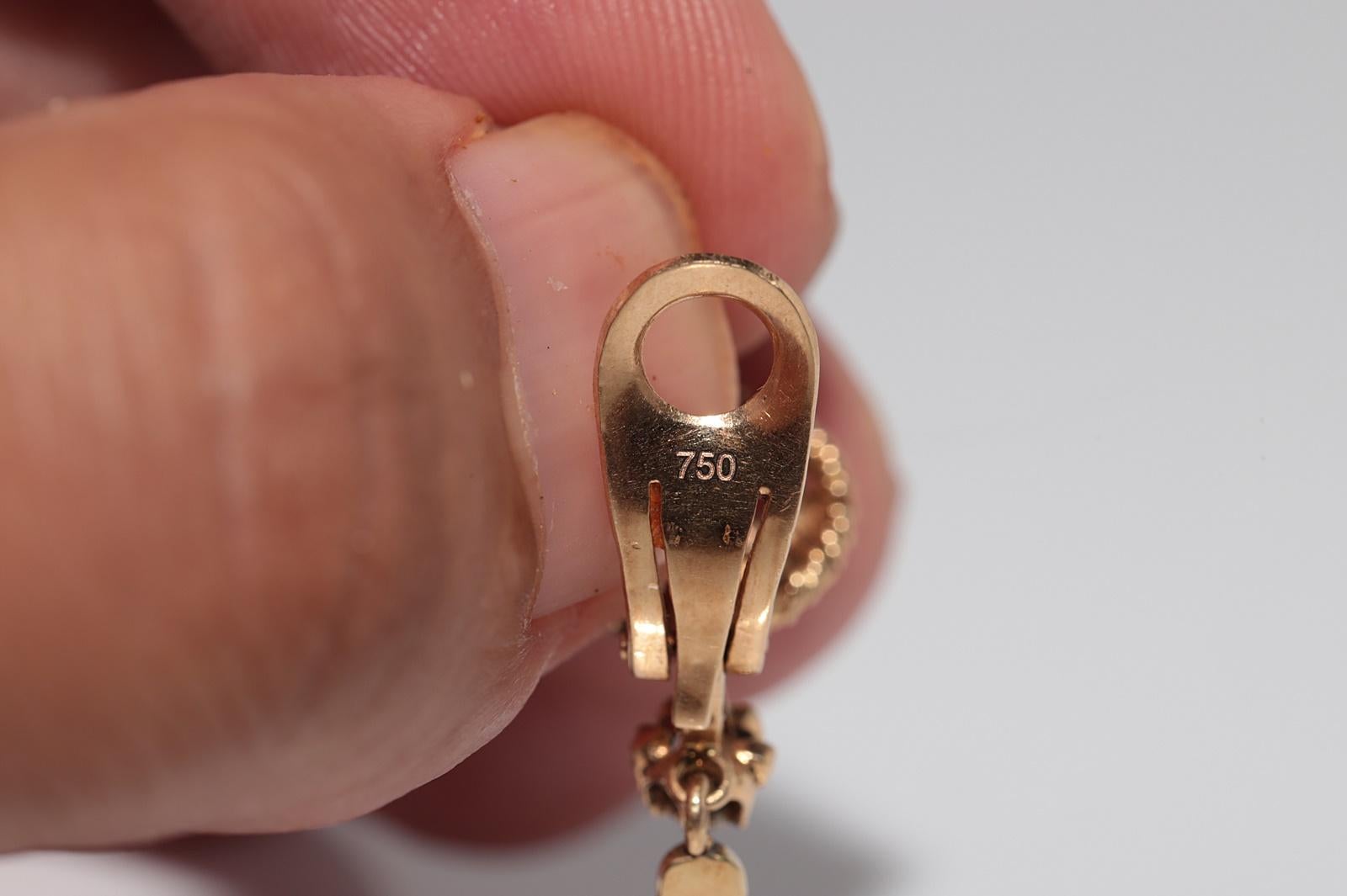 Boucle d'oreille pendante en or 18k avec diamant naturel taillé en rose, circa 1900 en vente 4