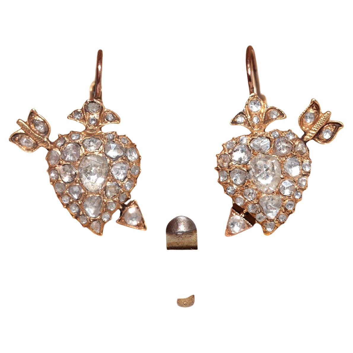 Antiguo Circa 1900s Oro de 18 quilates Diamante natural talla rosa Corazón Flecha Pendiente en venta