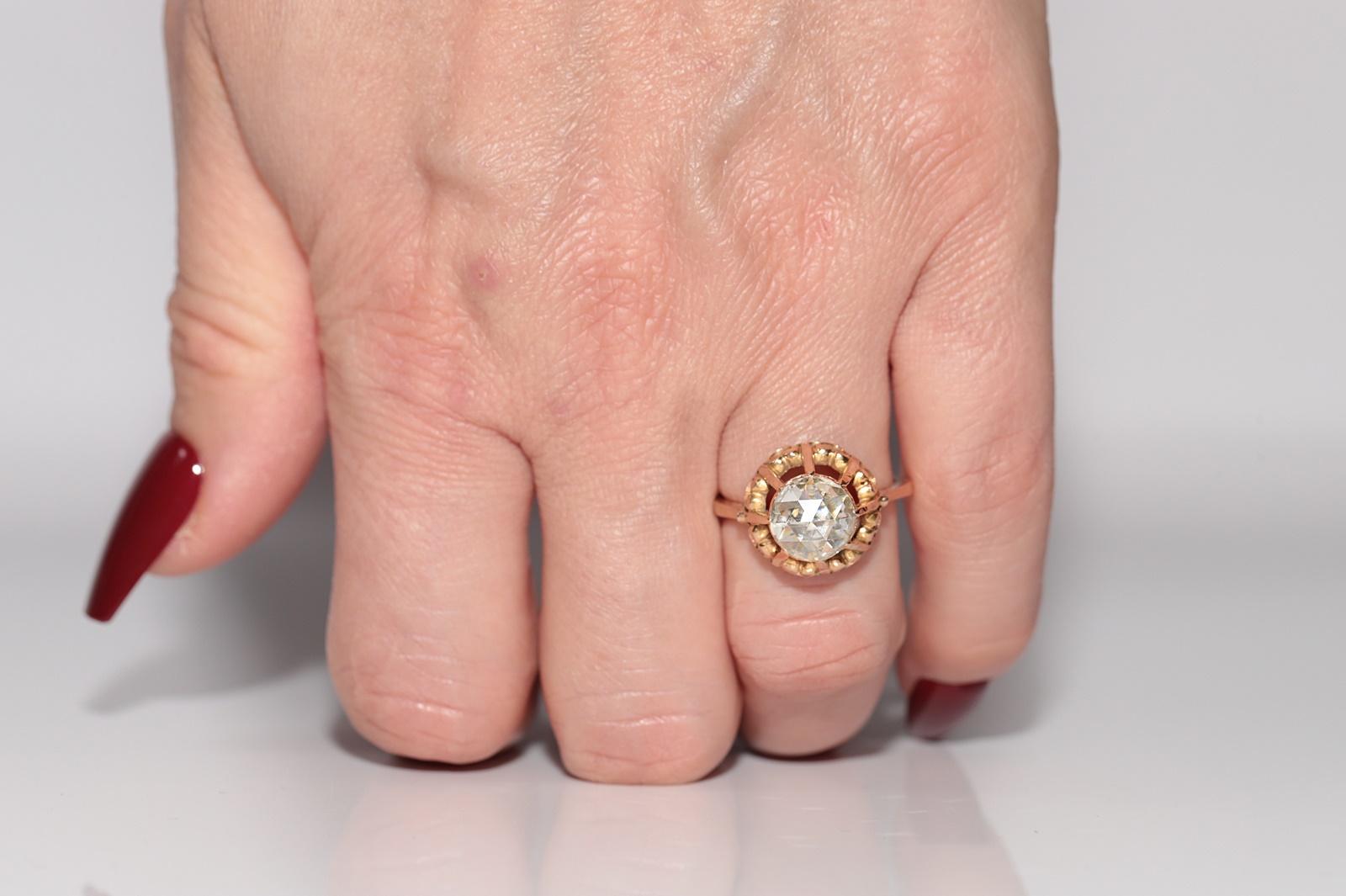 Bague solitaire ancienne des années 1900 en or 18 carats avec diamants naturels taille rose en vente 9