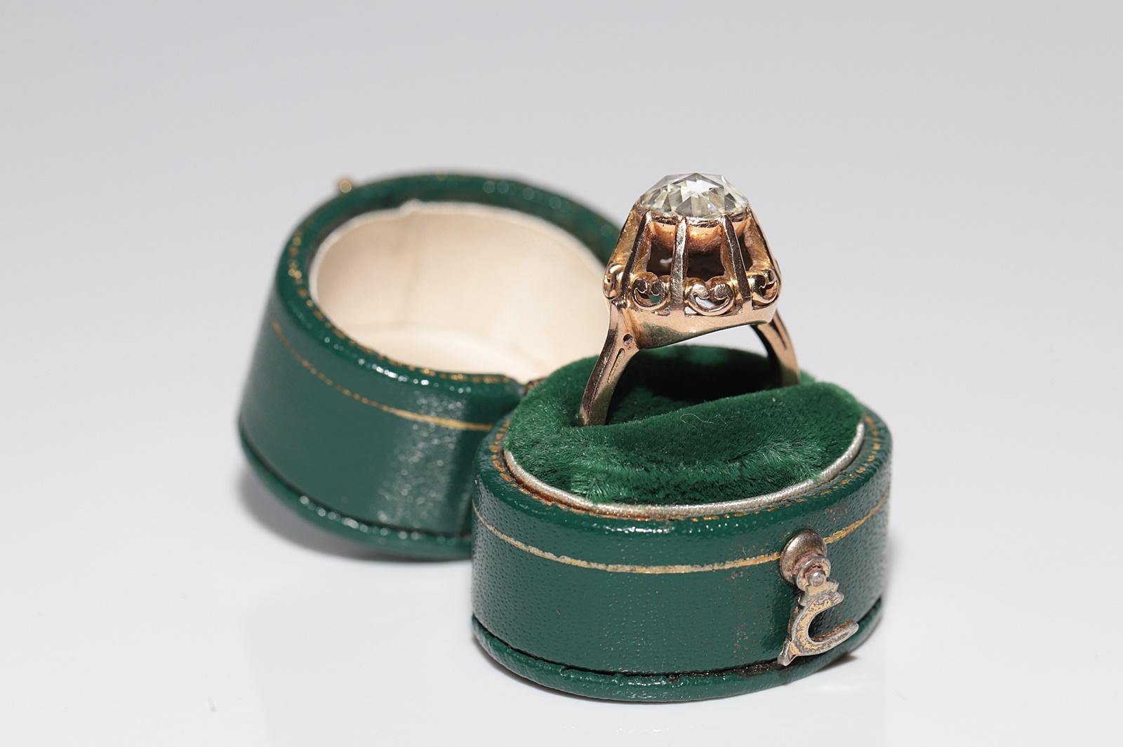 Victorian Antique Circa 1900s 18k Gold Natural Rose Cut Diamond Solitaire Ring For Sale
