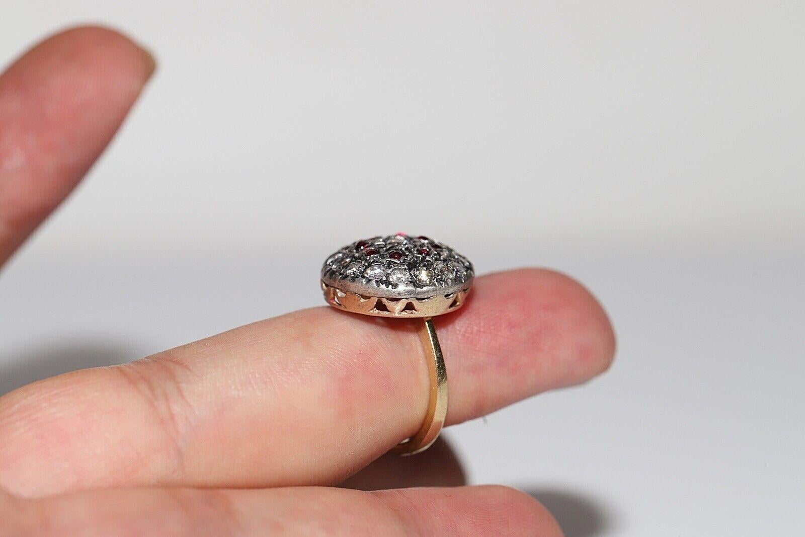 Anello antico del 1900 in oro 18k e argento con diamanti naturali e rubini cabochon in vendita 7