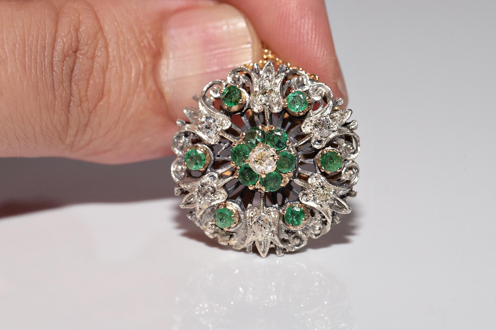 Taglio vecchia miniera Collana con diamanti naturali e smeraldi in oro 18k e argento, antica, del 1900 circa. in vendita