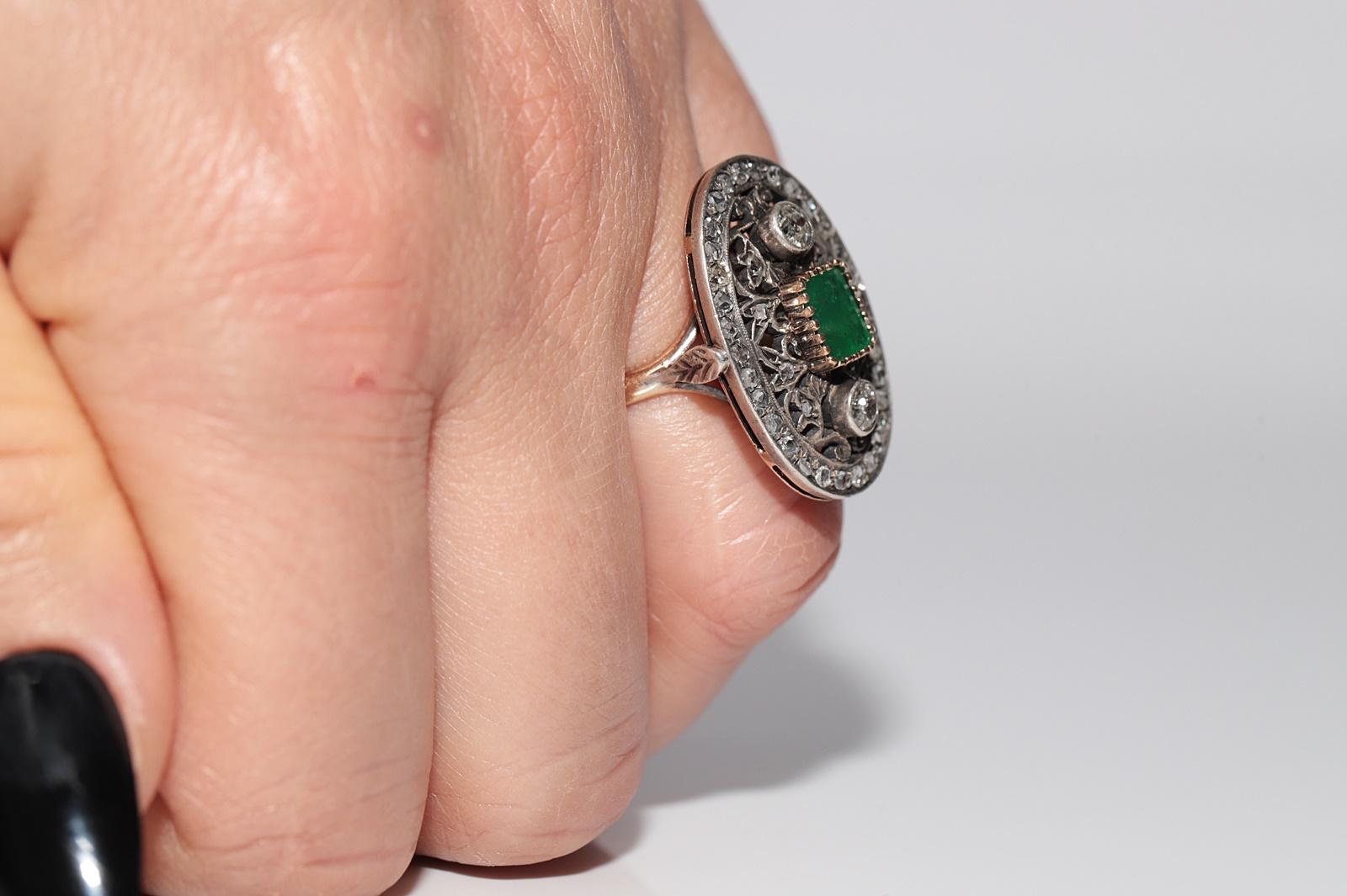 Anello antico del 1900 in oro 18k e argento con diamante naturale e smeraldo in vendita 11