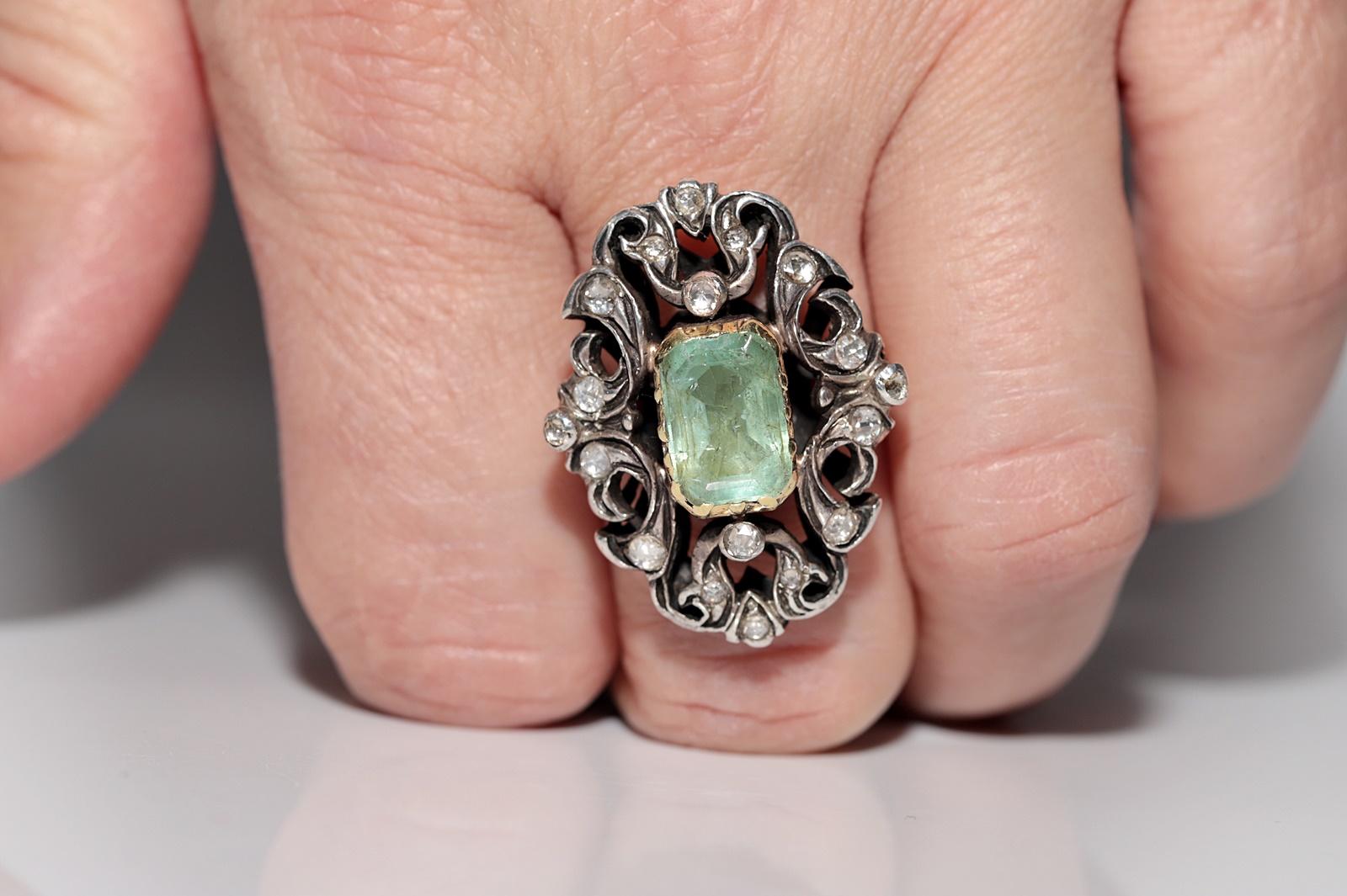 Rose Cut Antique Circa 1900s 18k Gold Top Silver Natural Diamond And Emerald Ring For Sale