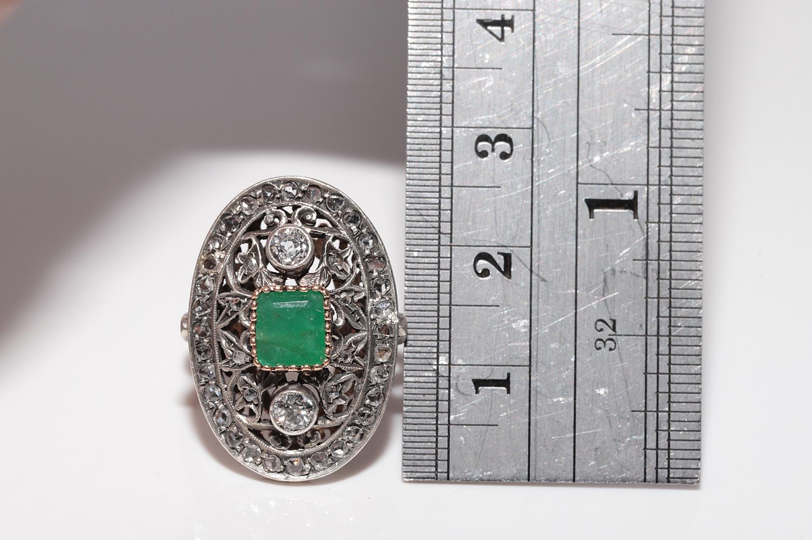 Anello antico del 1900 in oro 18k e argento con diamante naturale e smeraldo in vendita 2