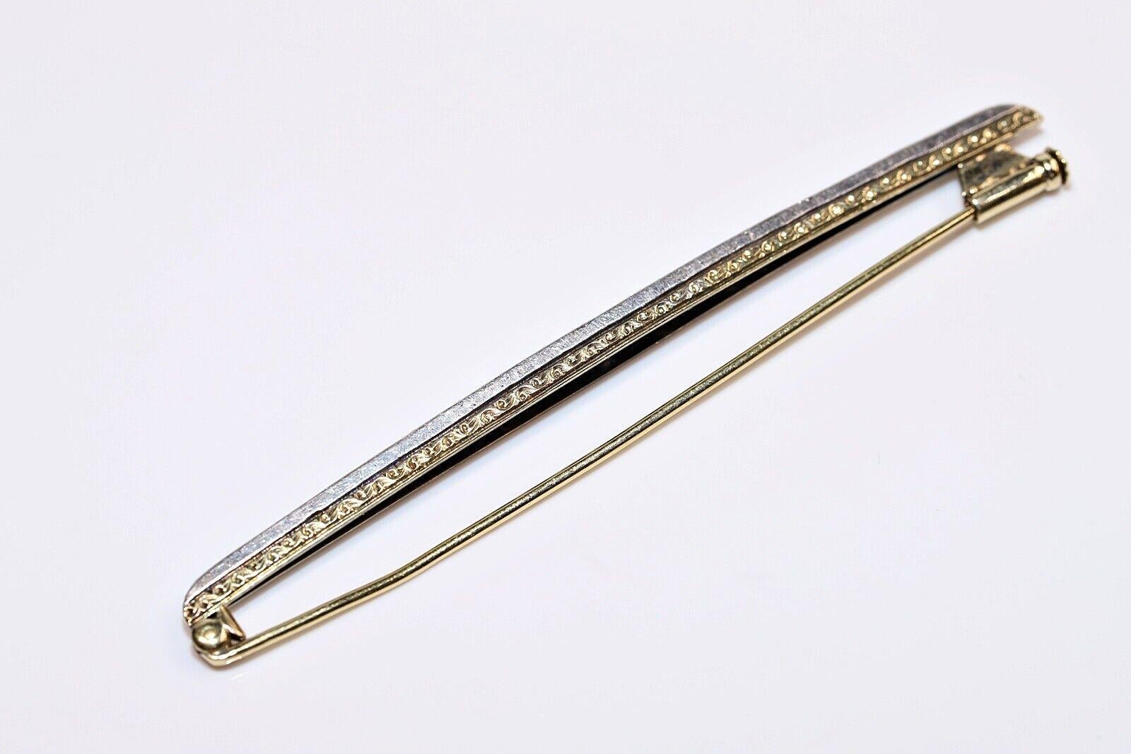 Antique Circa 1900s 18k Gold Top Silver Natural Diamond Decorated Brooch In Good Condition For Sale In Fatih/İstanbul, 34