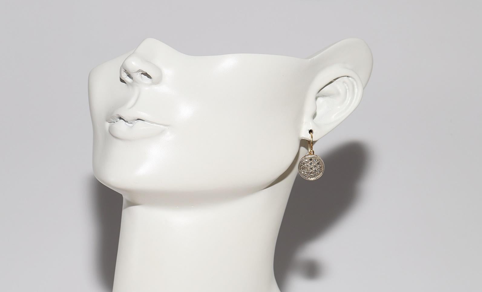 Antiguo Circa 1900s Oro 18k Plata Superior Diamante Natural Decorado Pendiente en venta 9