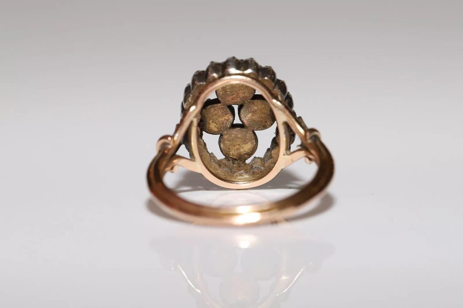Antiker um 1900er Jahre 18k Gold Top Silber Natürlicher Diamant Dekorierter Ring im Angebot 4