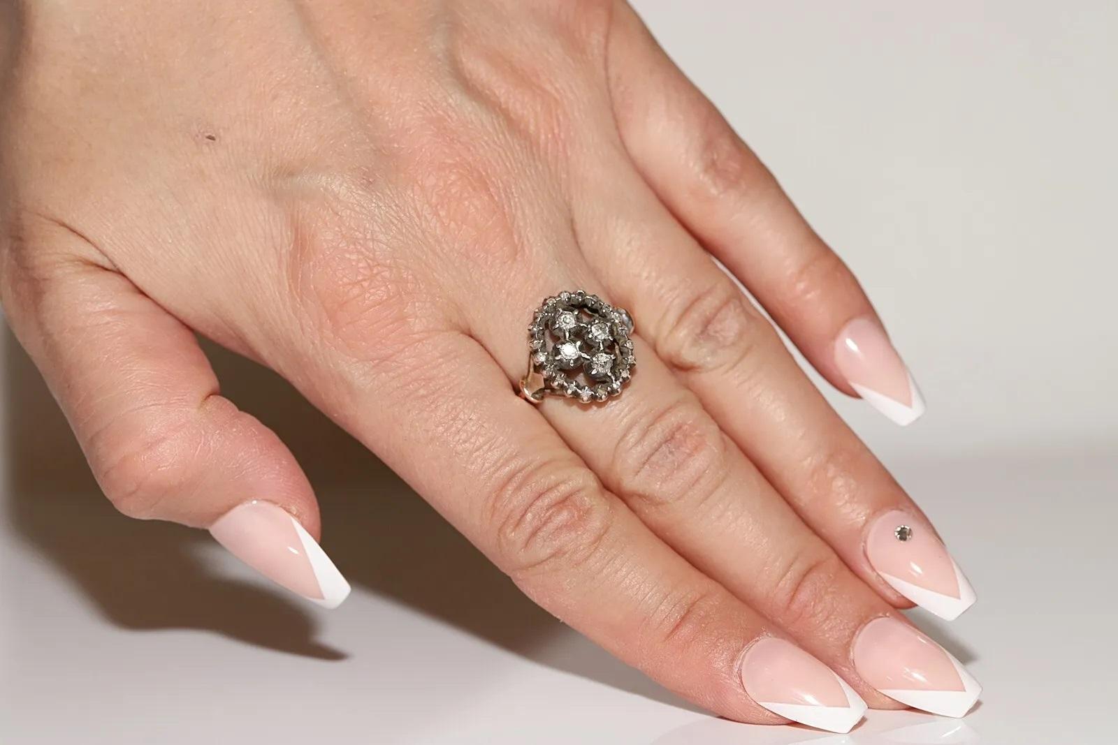 Antiker um 1900er Jahre 18k Gold Top Silber Natürlicher Diamant Dekorierter Ring (Viktorianisch) im Angebot