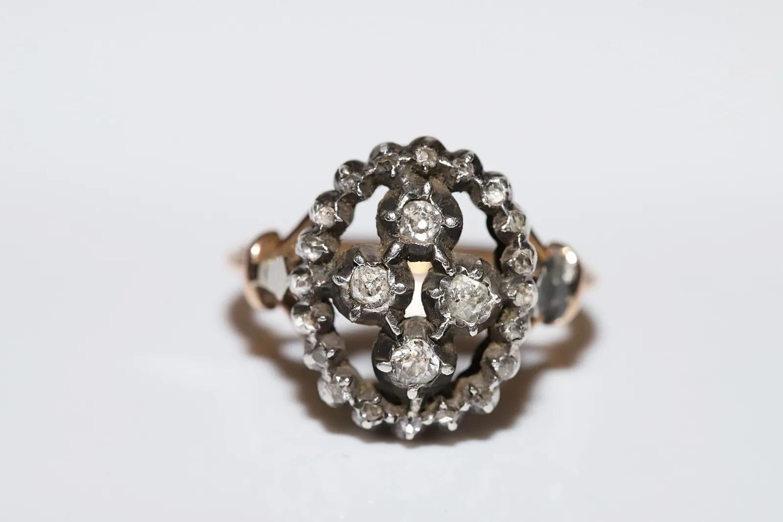 Antiker um 1900er Jahre 18k Gold Top Silber Natürlicher Diamant Dekorierter Ring im Angebot 1