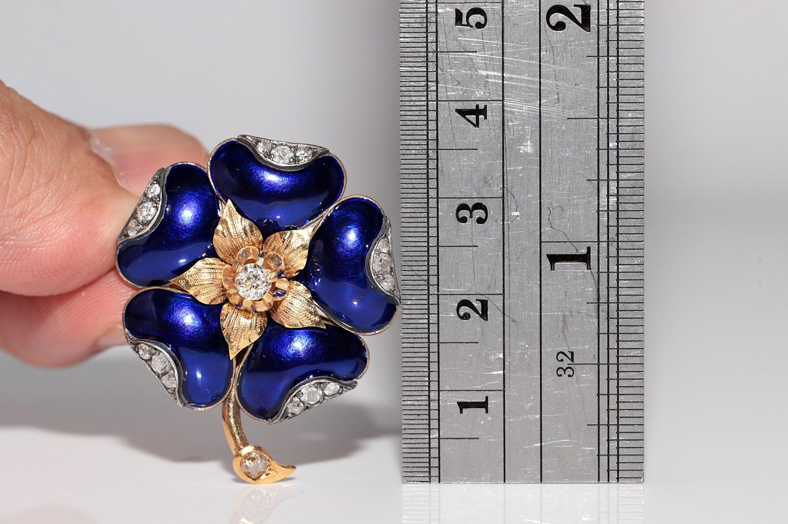 In very good condition.
Total weight is 11.7 grams.
Totally is diamond 0.75 ct.
The diamond is has I-J color and vs-s1 clarity.
Please contact for any questions.