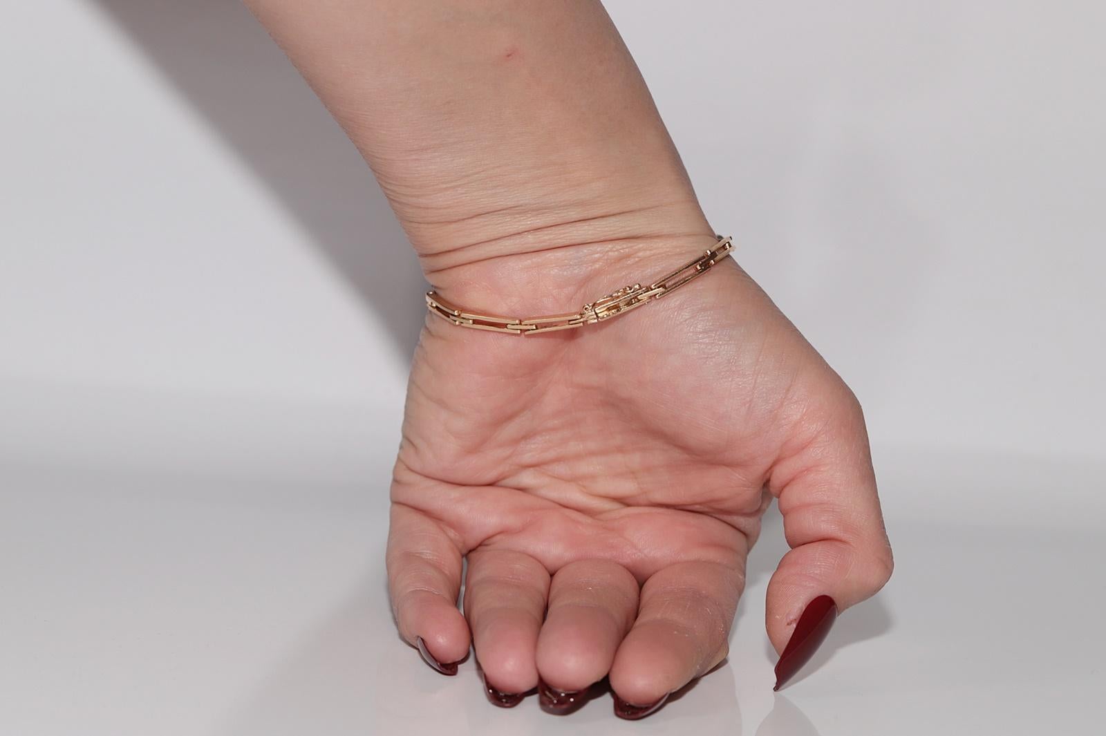 Antikes Tennisarmband, um 1900er Jahre, 18 Karat Gold Top Silber natürlicher Diamant im Altschliff im Angebot 12