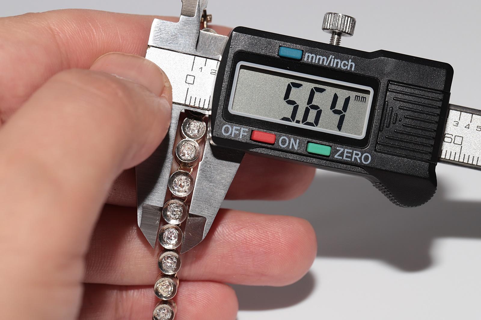 Antikes Tennisarmband, um 1900er Jahre, 18 Karat Gold Top Silber natürlicher Diamant im Altschliff im Angebot 3