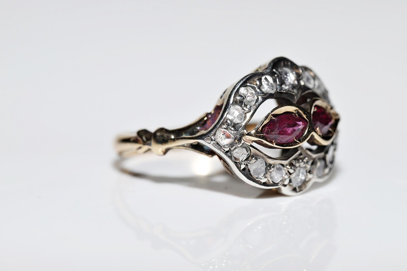 Antique Circa 1900s 18k Gold Top Silver Natural Rose Cut Diamond And Ruby Ring  For Sale 1