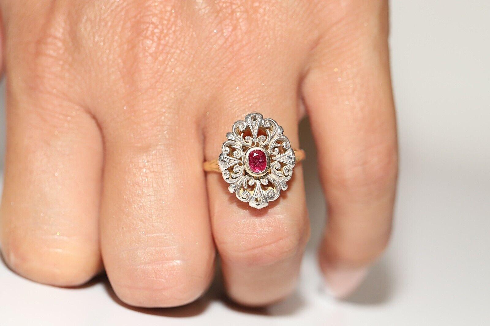 Antique Circa 1900s 18k Gold Top Silver Natural Rose Cut Diamond And Ruby Ring  For Sale 1
