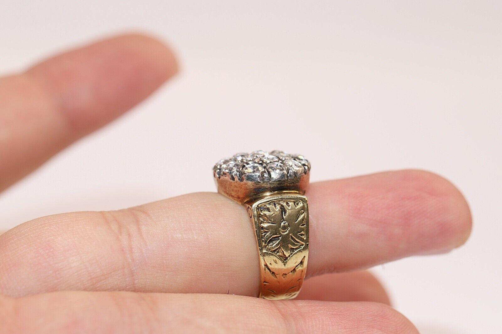 Antique Circa 1900s 18k Gold Top Silver  Natural Rose Cut Diamond Cocktail Ring  For Sale 3