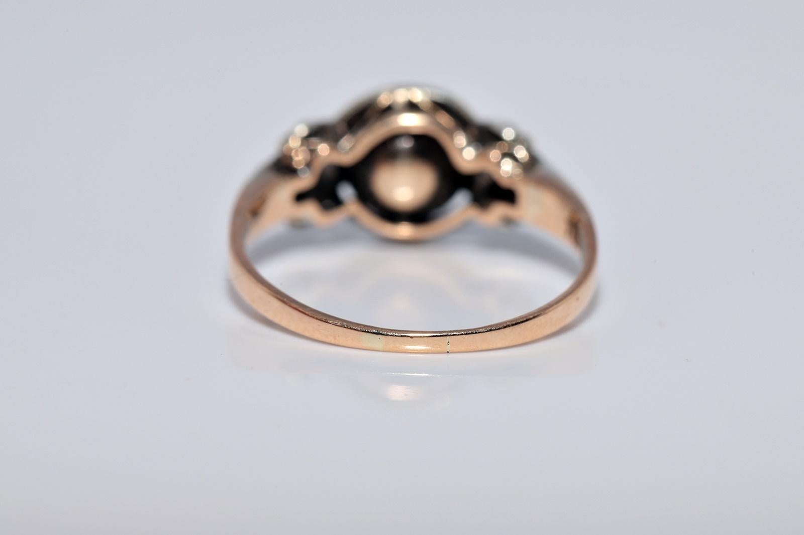 Antike CIRCA 1900s 18k Gold Top Silber natürliche Rose Cut Diamond Solitär Ring im Angebot 3