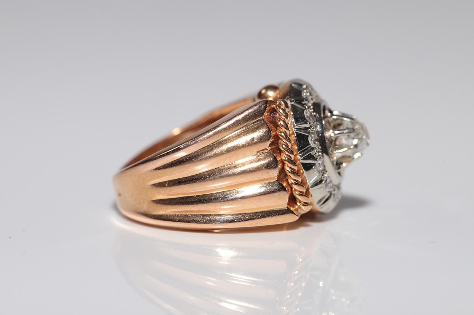 Antique Circa 1900s 18k Handcrafted  Gold Natural Diamond Decorated Ring In Good Condition For Sale In Fatih/İstanbul, 34