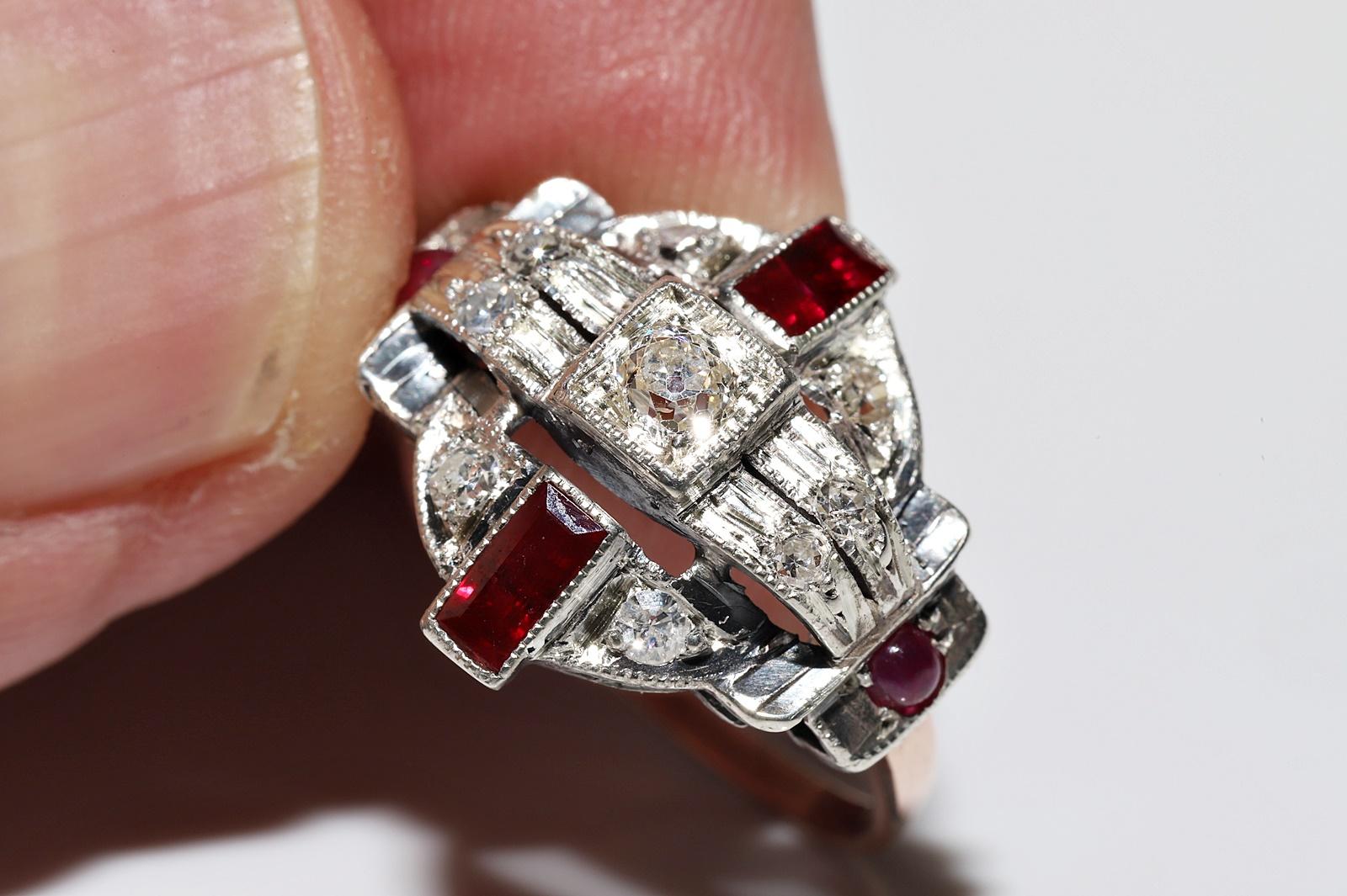 Anello antico del 1900 in oro 6k e argento con diamanti naturali e rubini in vendita 4